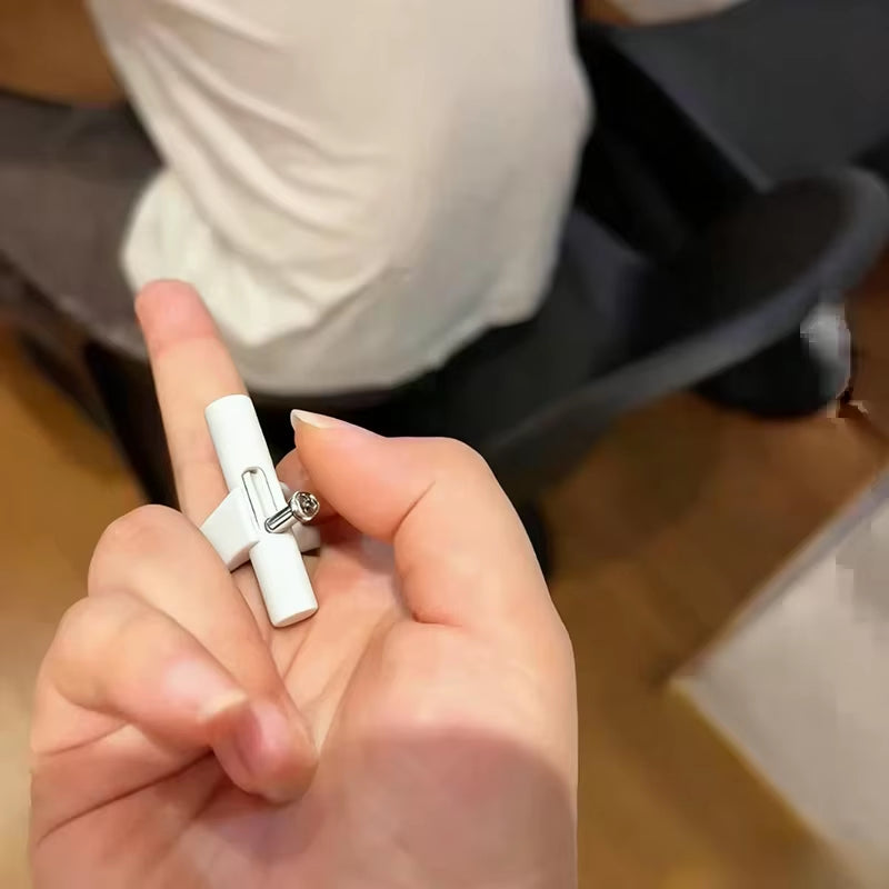 Finger Ring Decompression Artifact Game Toy Keychain Launcher Model Keyring for Boys Children Toy Accessories Stress Relief Gift